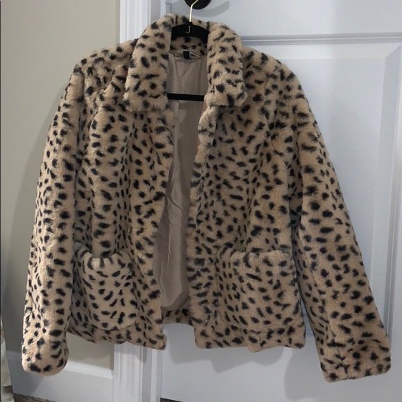 cozy cheetah jacket - Picture 1 of 2
